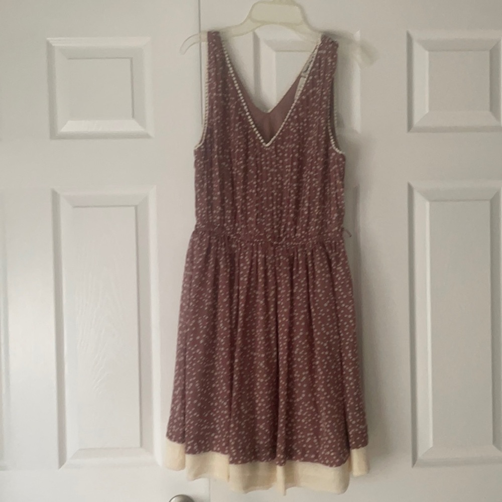 Women’s dress